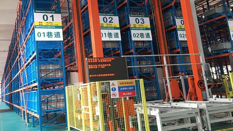 物流周转箱尺寸如何选择？关键因素解析**